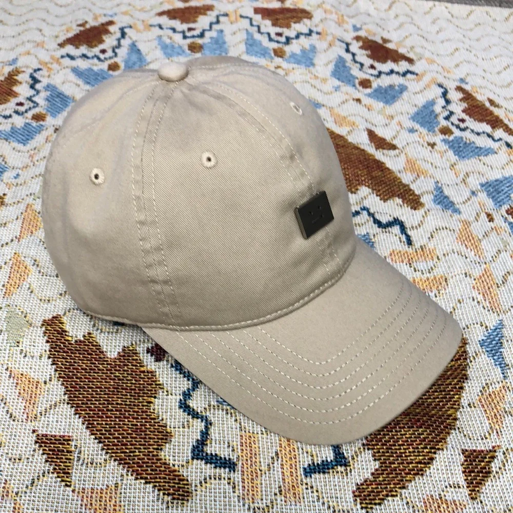 Acne Tan Hat Minimalist Design - Picture 6 of 6